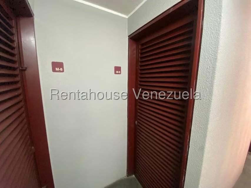 Apartamento (1 Nivel) en Venta en La Florida, Distrito Metropolitano - 30