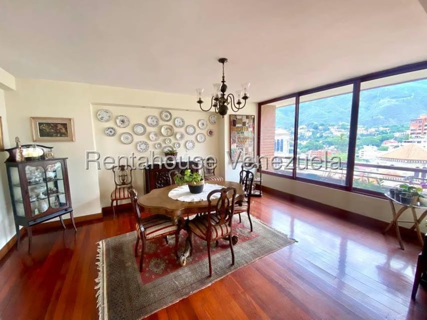 Apartamento (1 Nivel) en Venta en La Florida, Distrito Metropolitano - 7
