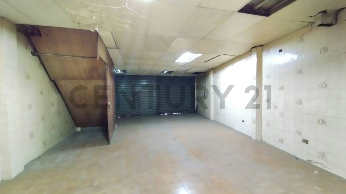 MUN. LIBERTADOR, Edificio Comercial en Venta, Prroquia Santa Rosalia CARACAS - 15