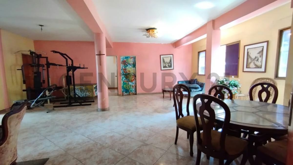 MUN. LIBERTADOR, Edificio Comercial en Venta, Prroquia Santa Rosalia CARACAS - 18