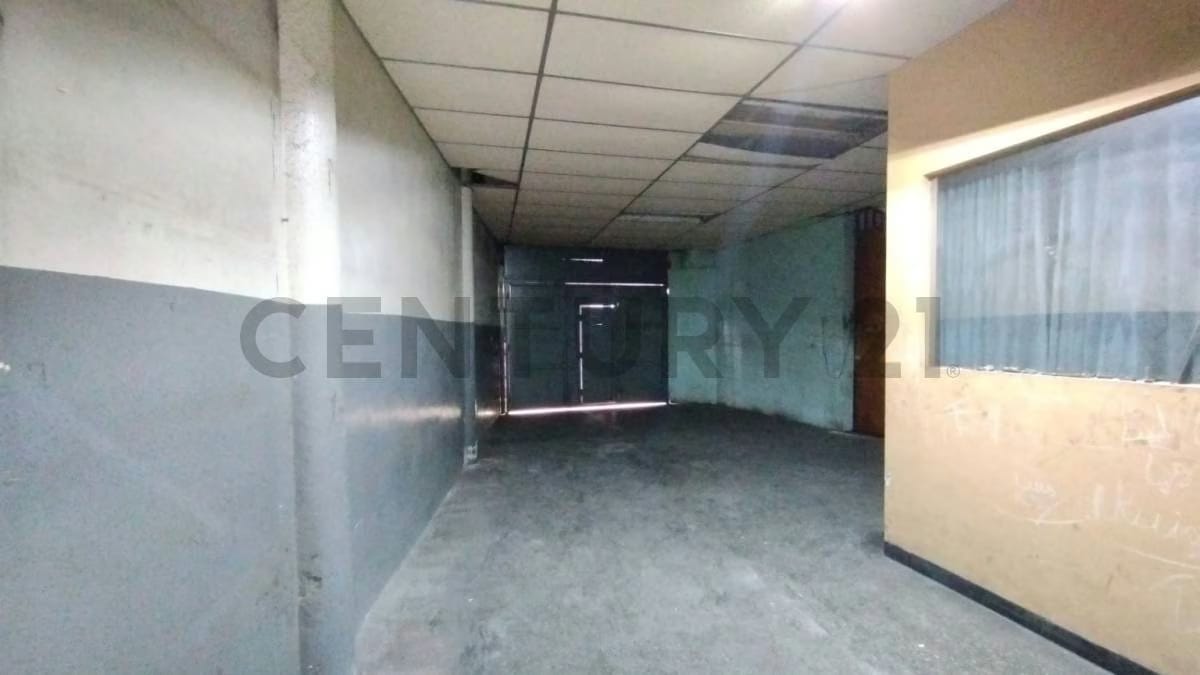 MUN. LIBERTADOR, Edificio Comercial en Venta, Prroquia Santa Rosalia CARACAS - 8