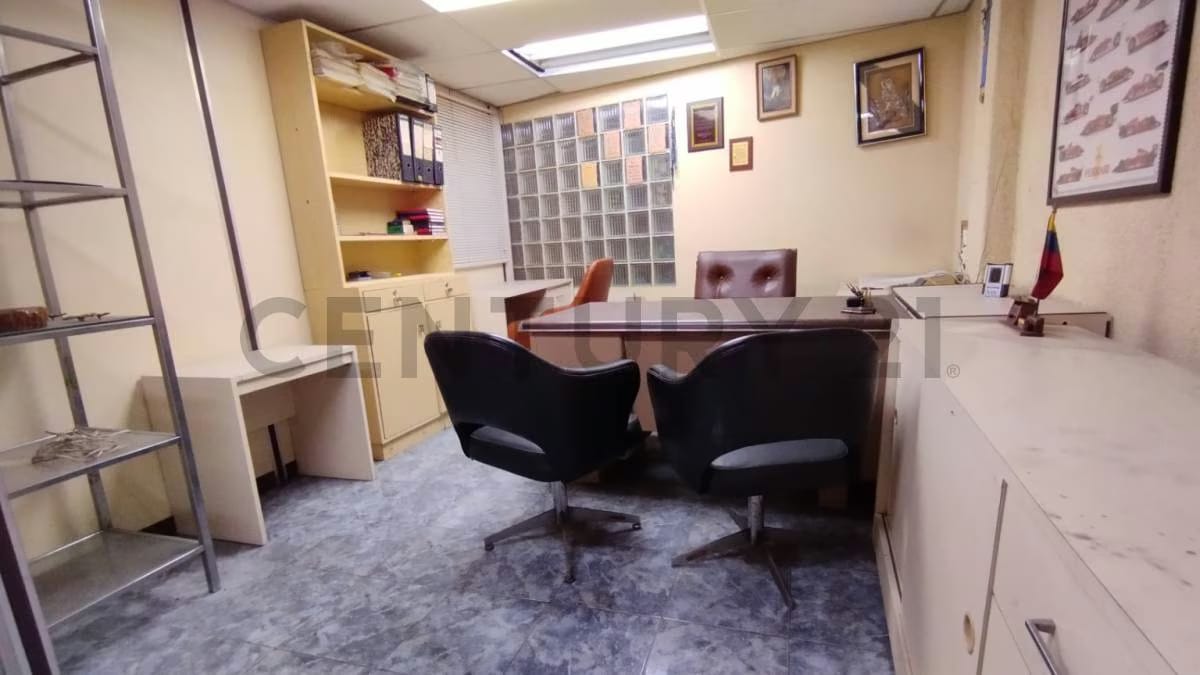 MUN. LIBERTADOR, Edificio Comercial en Venta, Prroquia Santa Rosalia CARACAS - 10