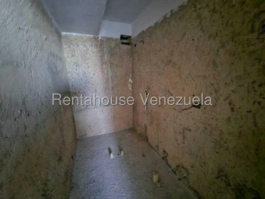 Apartamento en Venta en Las Delicias Maracay - 9