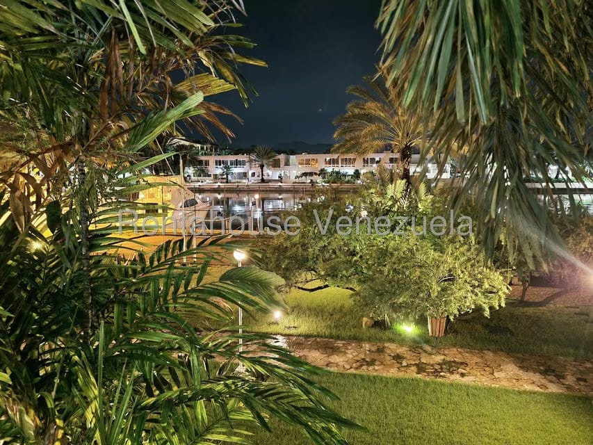 Apartamento (1 Nivel) en Alquiler en Complejo Turistico EL Morro, Anzoategui - 11