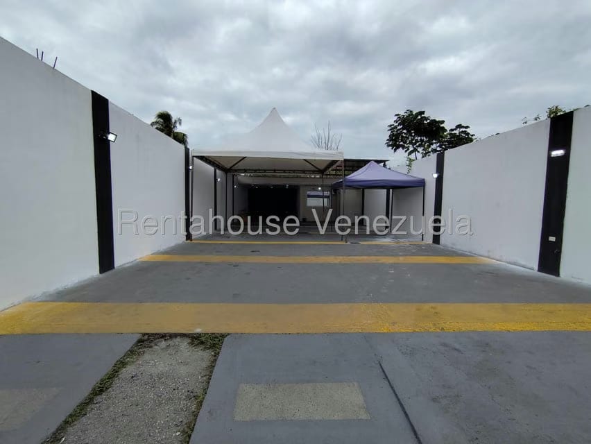 Terreno (Comercial) en Venta en Centro, Portuguesa - 2