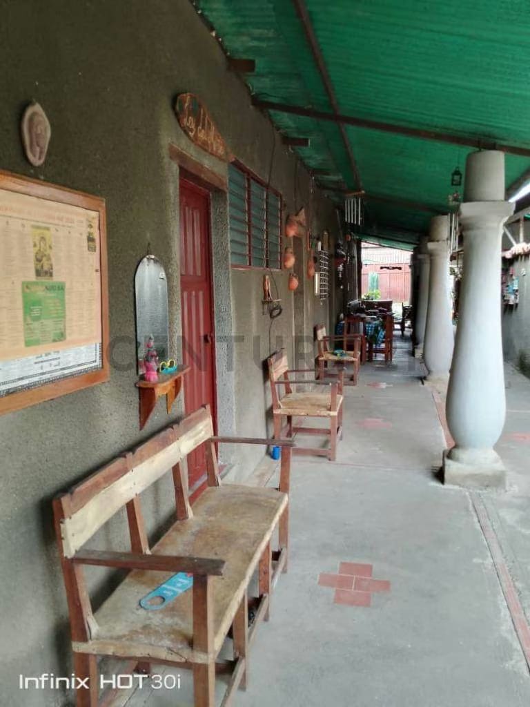 Casa bifamiliar Bocono estado Trujillo, con Local comercial - 3
