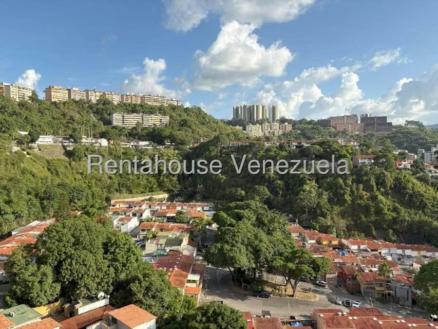 Apartamento (1 Nivel) en Alquiler en Las Mesetas de Santa Rosa de Lima, Distrito Metropolitano - 12