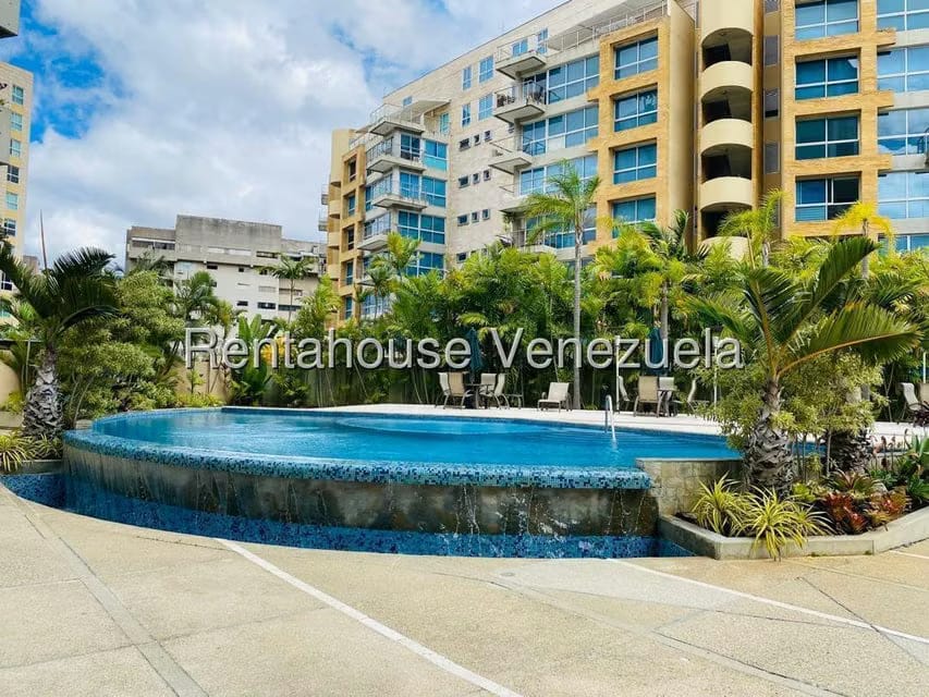 Apartamento (1 Nivel) en Alquiler en Las Mesetas de Santa Rosa de Lima, Distrito Metropolitano - 24