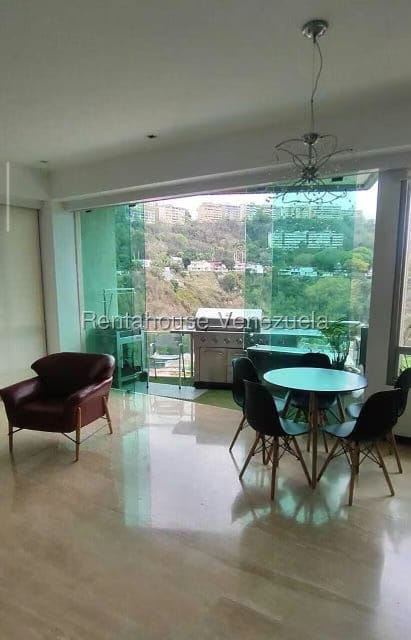 Apartamento (1 Nivel) en Alquiler en Las Mesetas de Santa Rosa de Lima, Distrito Metropolitano - 5