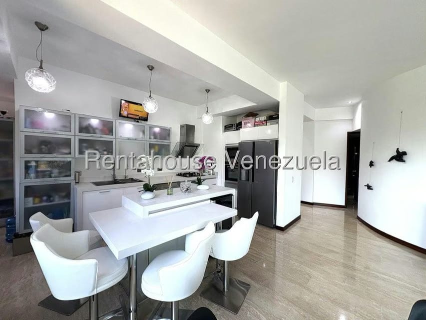 Apartamento (1 Nivel) en Alquiler en Las Mesetas de Santa Rosa de Lima, Distrito Metropolitano - 6