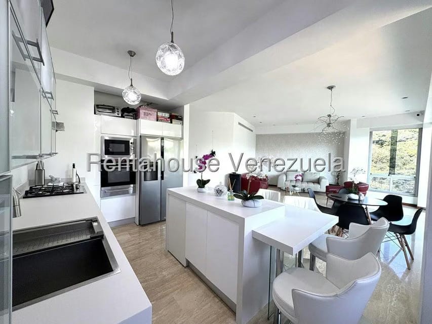 Apartamento (1 Nivel) en Alquiler en Las Mesetas de Santa Rosa de Lima, Distrito Metropolitano - 8