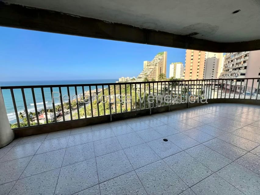 Apartamento (1 Nivel) en Venta en Playa Grande, Vargas - 12