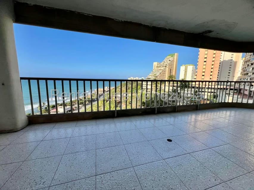 Apartamento (1 Nivel) en Venta en Playa Grande, Vargas - 13