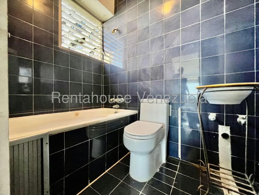 Apartamento (1 Nivel) en Venta en Playa Grande, Vargas - 18