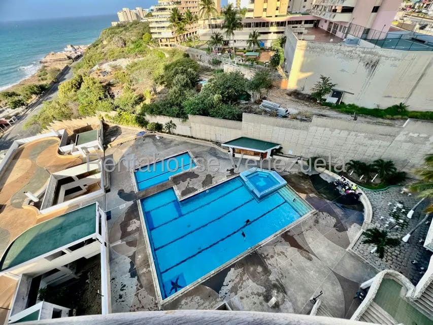 Apartamento (1 Nivel) en Venta en Playa Grande, Vargas - 26