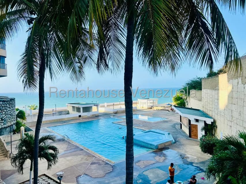 Apartamento (1 Nivel) en Venta en Playa Grande, Vargas - 27