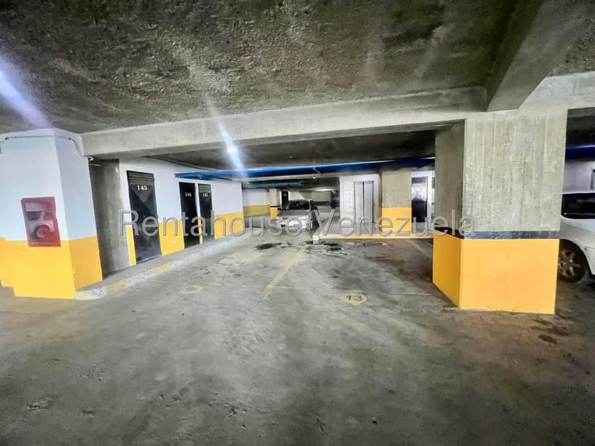 Apartamento (1 Nivel) en Venta en Playa Grande, Vargas - 32