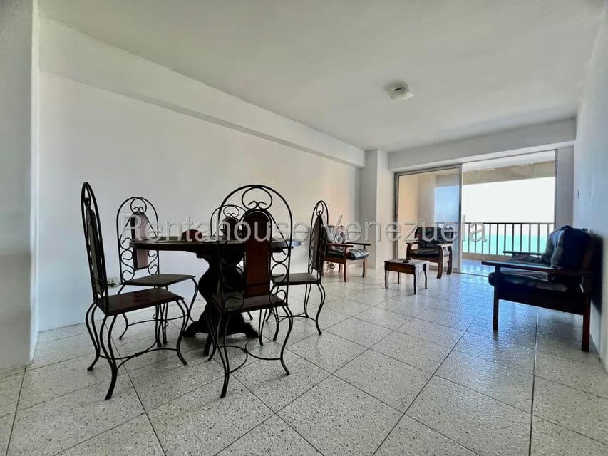 Apartamento (1 Nivel) en Venta en Playa Grande, Vargas - 7