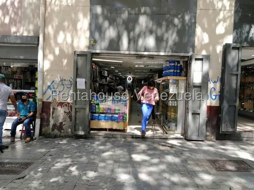 Comercial (Local Comercial) en Alquiler en Parroquia Catedral, Distrito Metropolitano