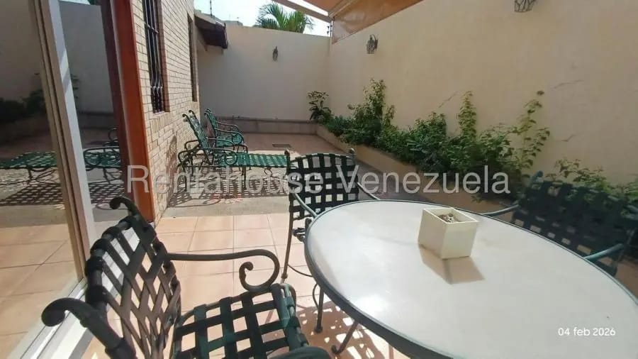 Casa en Alquiler en Las Clavellinas Trigal. Norte Valencia Carabobo Valencia - 13