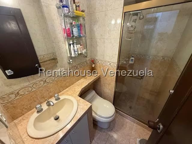 Apartamento (1 Nivel) en Venta en Los Naranjos del Cafetal, Distrito Metropolitano - 14