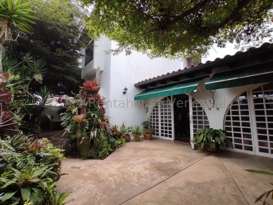 Casa en Venta en Lomas de La Lagunita Caracas - 11