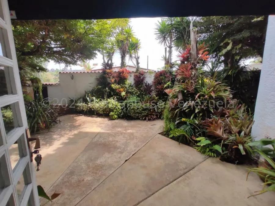 Casa en Venta en Lomas de La Lagunita Caracas - 12