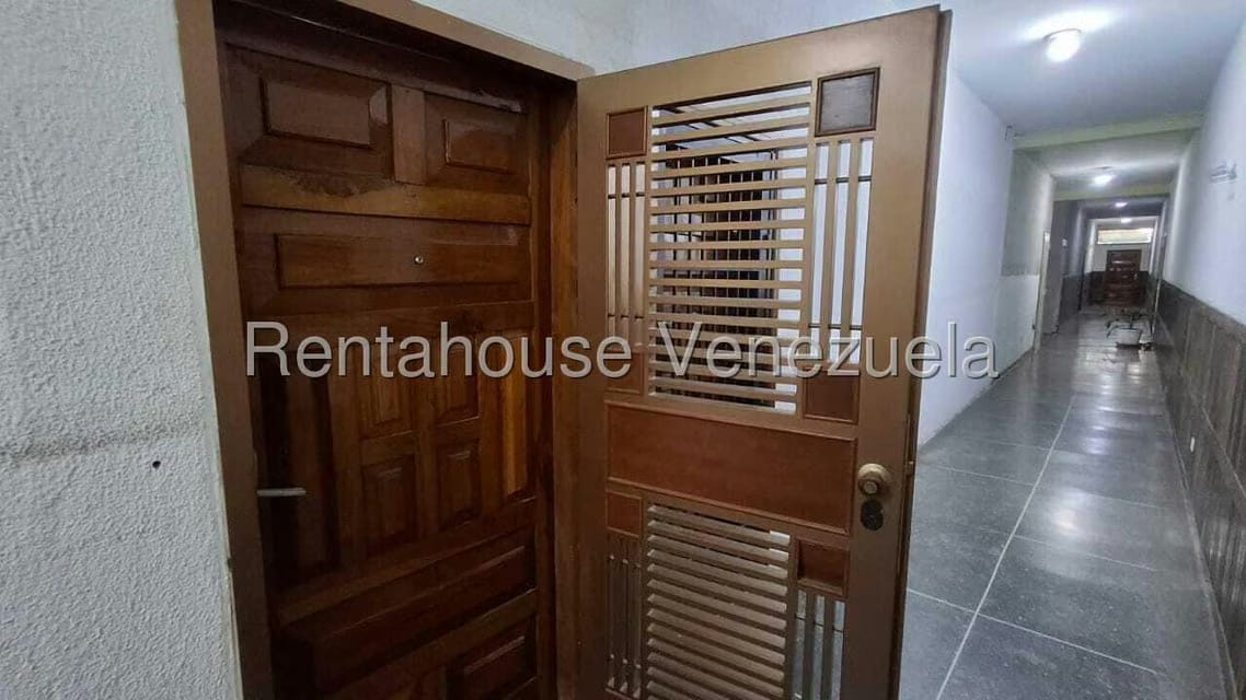 Apartamento (1 Nivel) en Alquiler en Centro, Zulia - 4