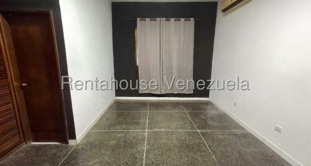 Apartamento (1 Nivel) en Alquiler en Centro, Zulia - 8