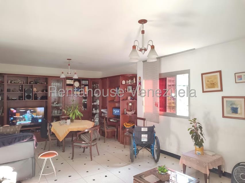 Casa (Multipes Niveles) en Venta en Hacienda Las Marias, Distrito Metropolitano - 11