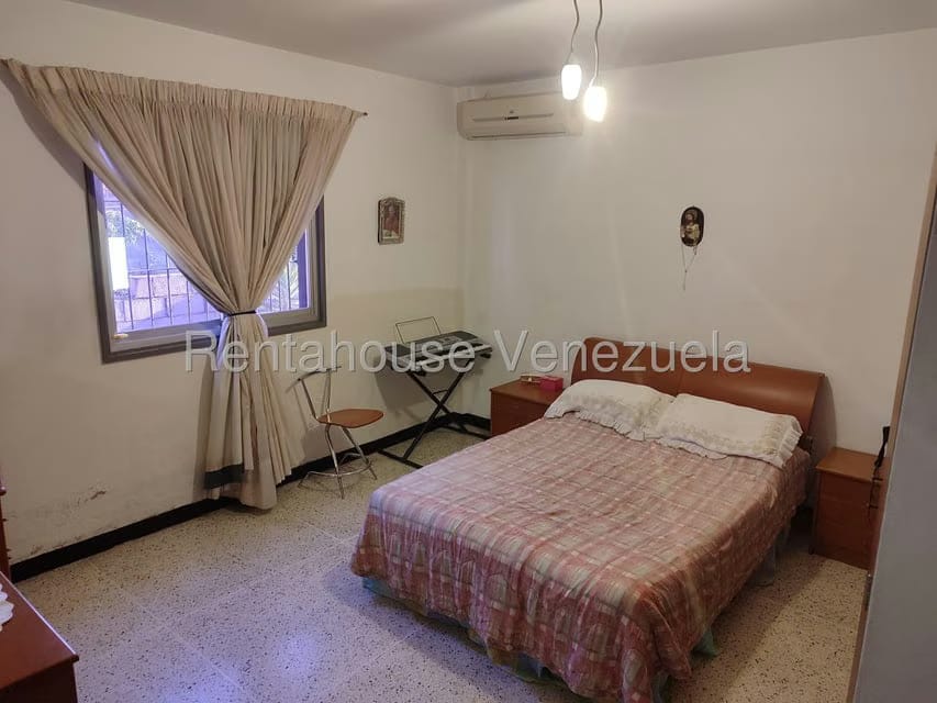 Casa (Multipes Niveles) en Venta en Hacienda Las Marias, Distrito Metropolitano - 33