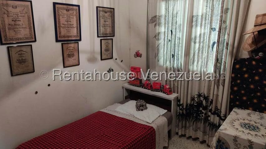 Casa (Multipes Niveles) en Venta en Hacienda Las Marias, Distrito Metropolitano - 35