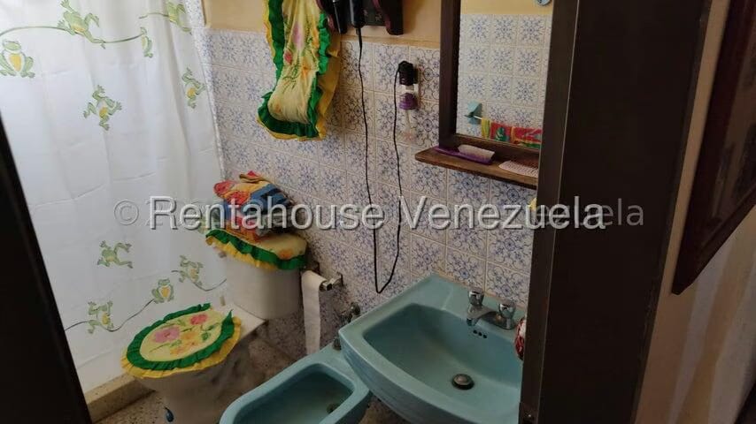 Casa (Multipes Niveles) en Venta en Hacienda Las Marias, Distrito Metropolitano - 36