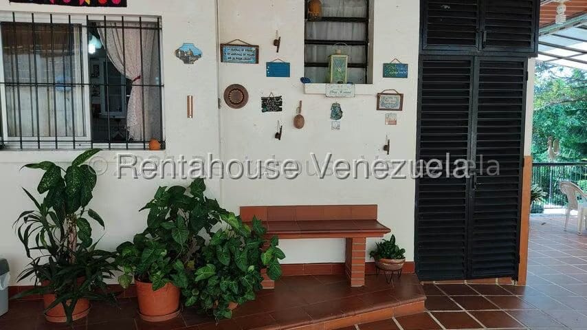 Casa (Multipes Niveles) en Venta en Hacienda Las Marias, Distrito Metropolitano - 55