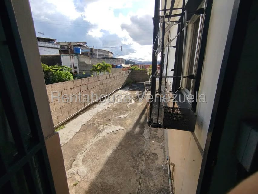 Casa (Multipes Niveles) en Venta en Hacienda Las Marias, Distrito Metropolitano - 64