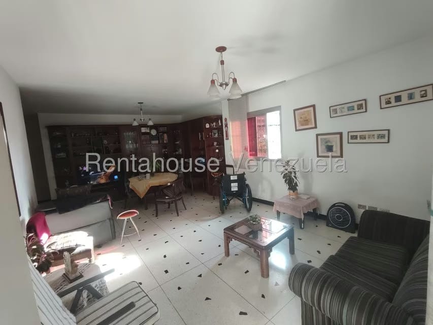 Casa (Multipes Niveles) en Venta en Hacienda Las Marias, Distrito Metropolitano - 9