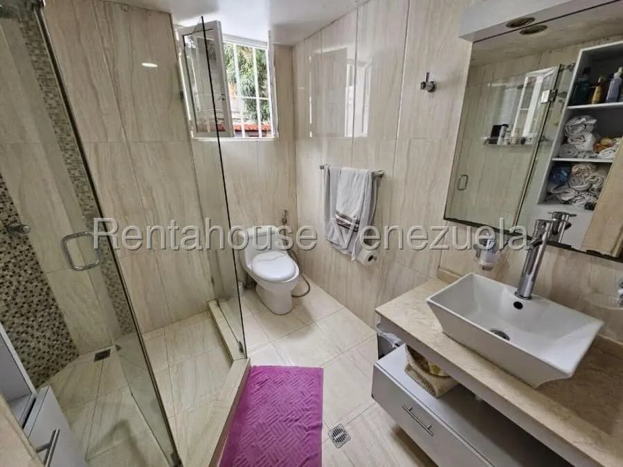 Casa en Venta en Cumbres de Curumo Caracas - 20