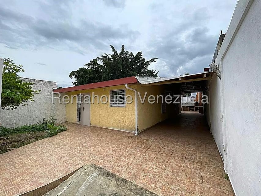 Casa (1 Nivel) en Venta en El Bosque, Aragua - 2
