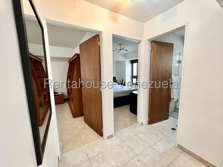 Apartamento (1 Nivel) en Venta en El Cigarral, Distrito Metropolitano - 17