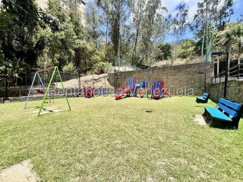 Apartamento (1 Nivel) en Venta en El Cigarral, Distrito Metropolitano - 4