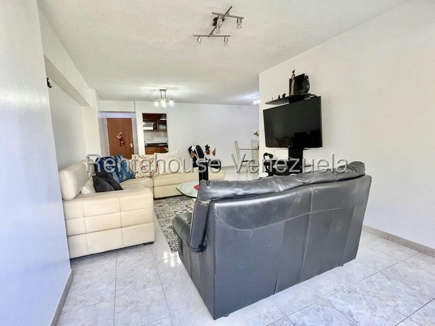 Apartamento (1 Nivel) en Venta en El Cigarral, Distrito Metropolitano - 10