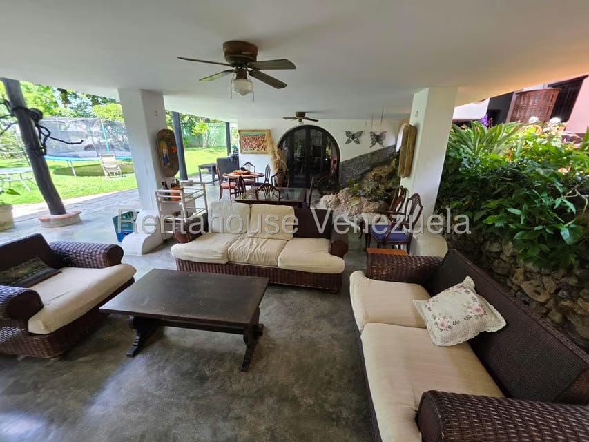 Casa (Multipes Niveles) en Venta en Chuao, Distrito Metropolitano - 17