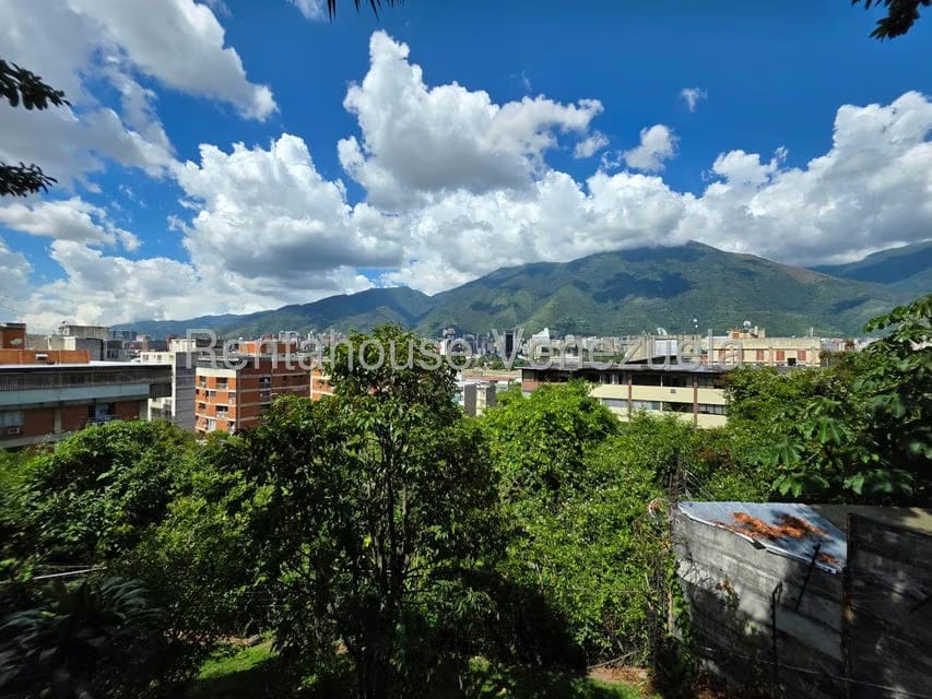 Casa (Multipes Niveles) en Venta en Chuao, Distrito Metropolitano - 24