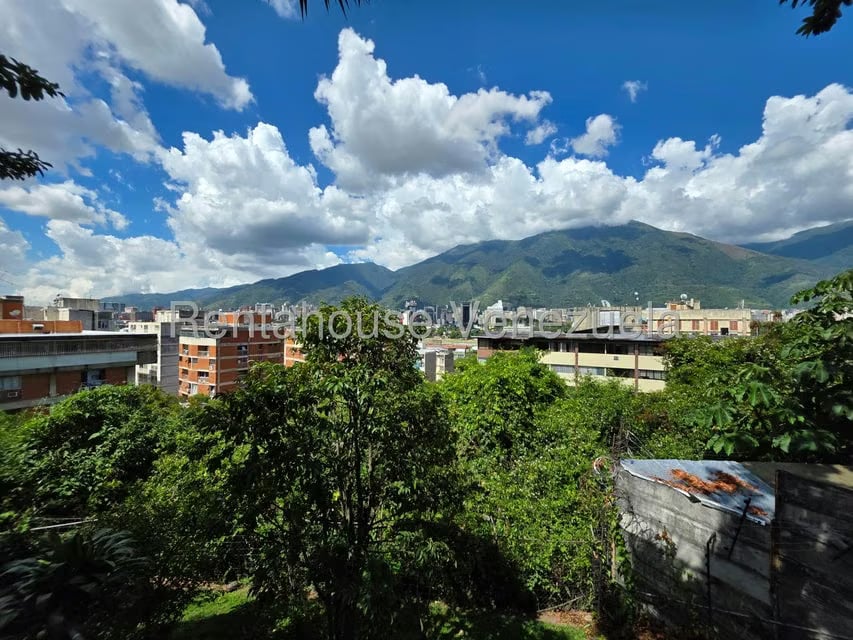 Casa (Multipes Niveles) en Venta en Chuao, Distrito Metropolitano - 24