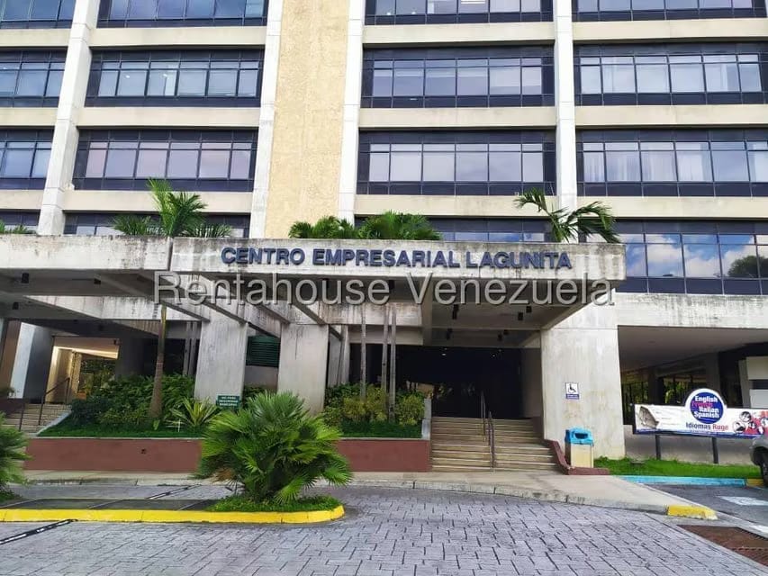 Comercial (Oficina) en Alquiler en La Lagunita Country Club, Distrito Metropolitano
