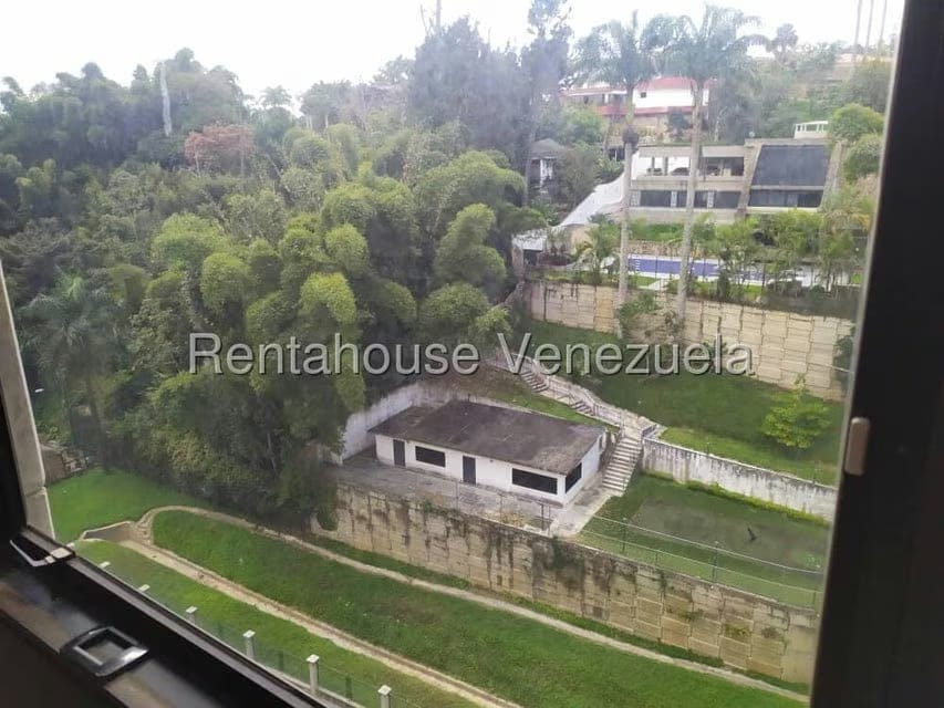 Comercial (Oficina) en Alquiler en La Lagunita Country Club, Distrito Metropolitano - 26