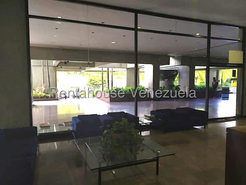 Comercial (Oficina) en Alquiler en La Lagunita Country Club, Distrito Metropolitano - 4