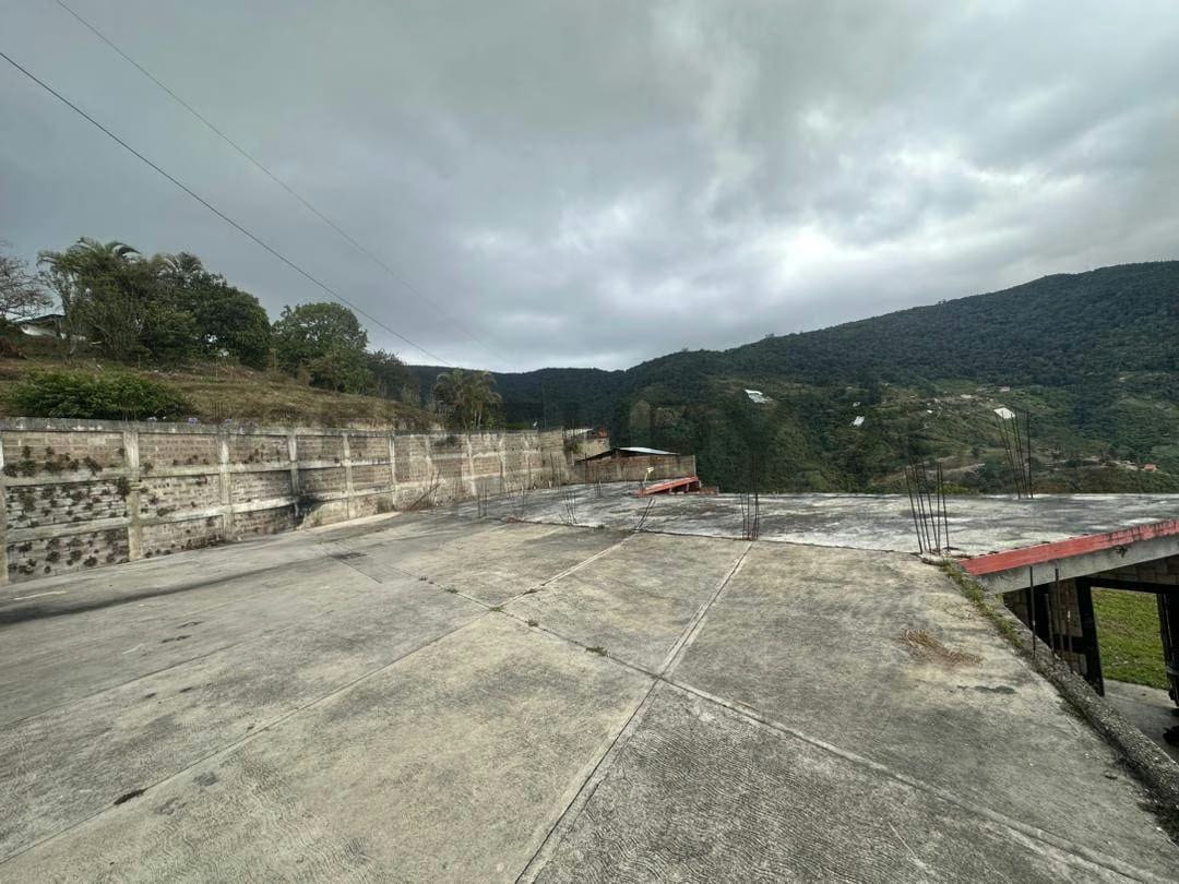 Venta de acogedora Casa de descanso en la Colonia Tovar - 14