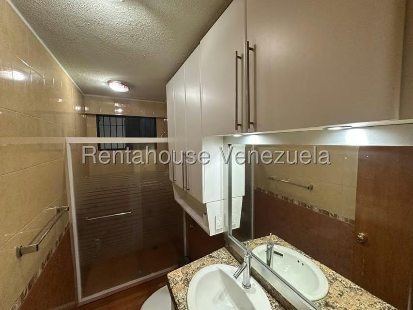 Casa (1 Nivel) en Venta en Palmar Este, Vargas - 28