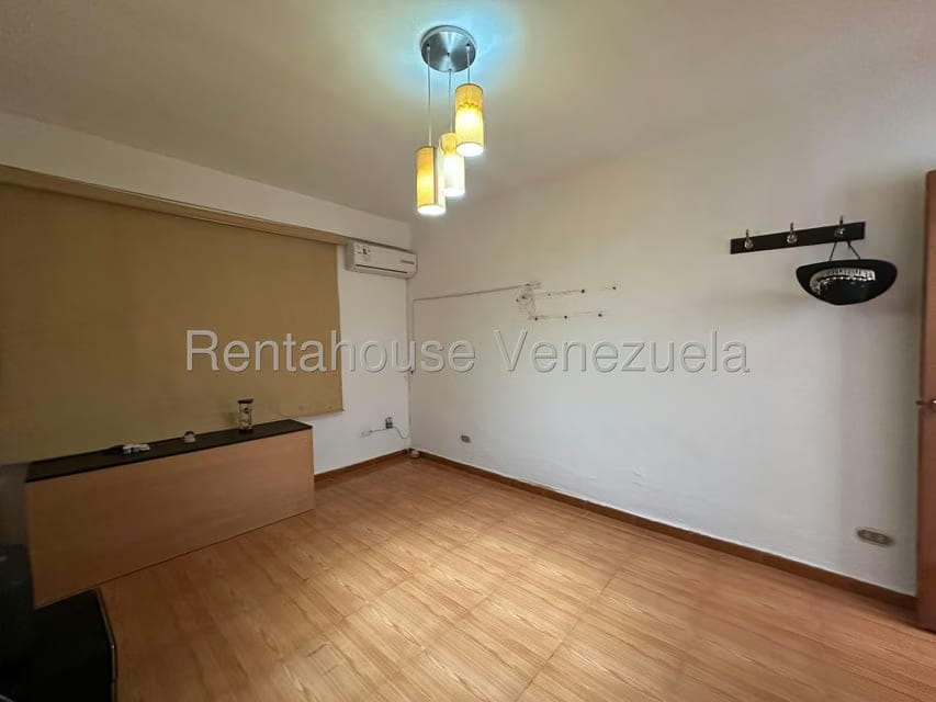 Casa (1 Nivel) en Venta en Palmar Este, Vargas - 37